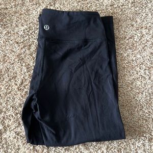 Lululemon cropped leggings size 4